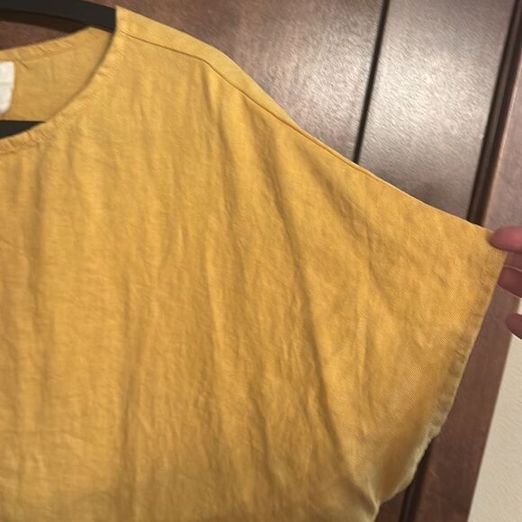 Elizabeth Suzann Harper Tunic in Midweight Linen | Golden Hour - S/M - Picture 7 of 7